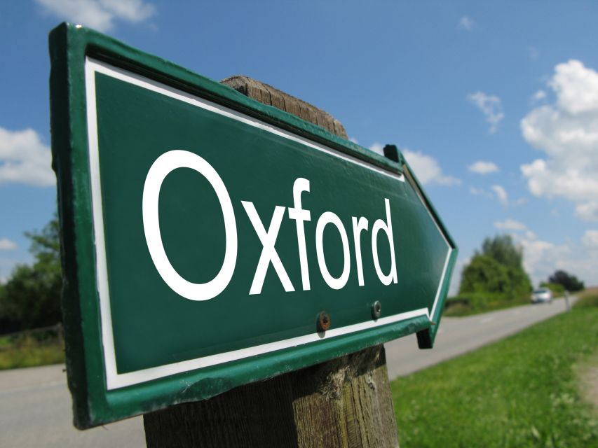 From London: Oxford & Cambridge Day Tour - King’s College Chapel in Cambridge: Gothic Must-Sees and Stained Glass Light