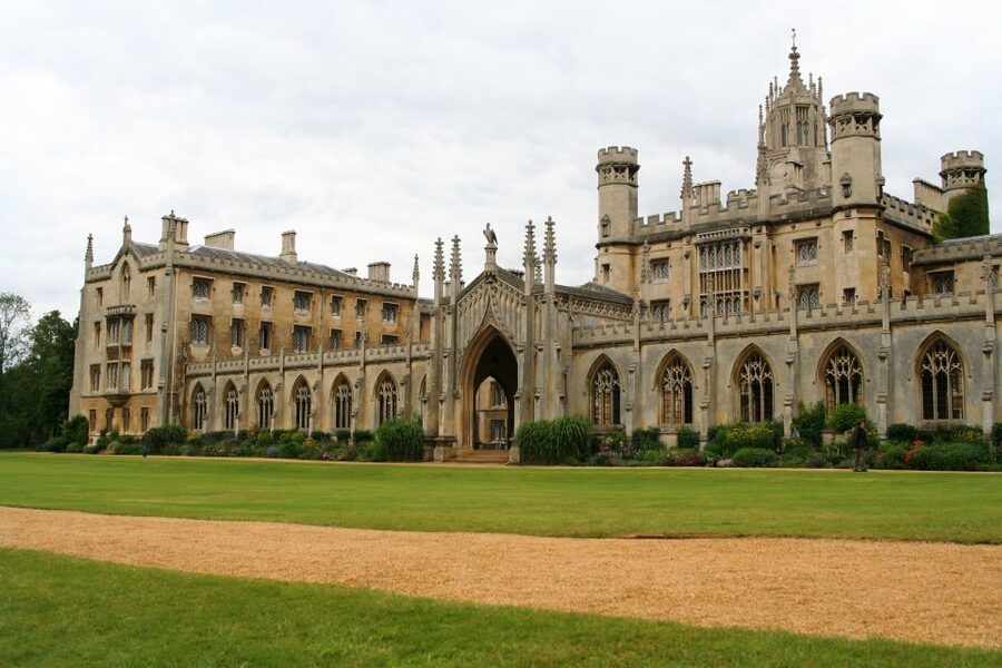 From London: Oxford & Cambridge Day Tour - The Real Schedule: Coach Time, Photo Windows, and Working Colleges