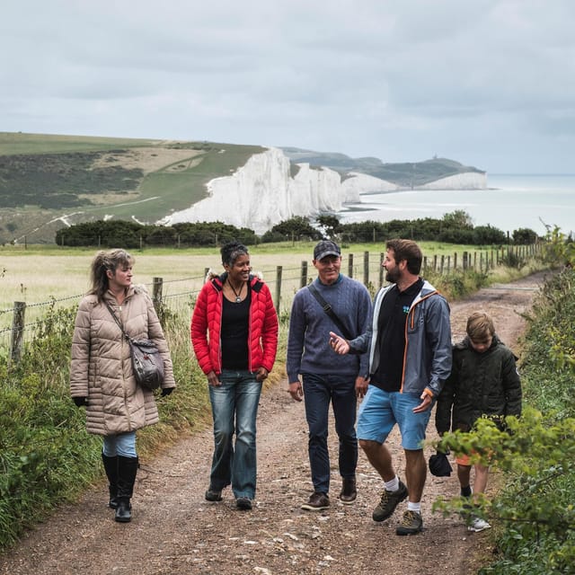 From London: Seven Sisters and Brighton Full-Day Tour - London Bridge to Brighton, without losing your morning