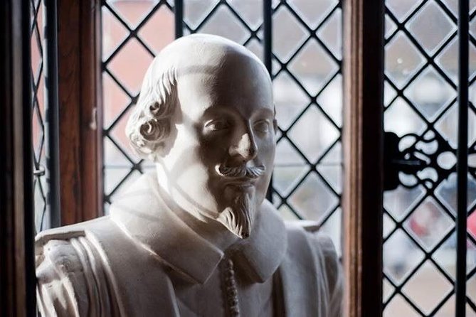 From London: Shakespeare's Stratford-upon-Avon Day Trip by Coach - From London to Stratford: the coach ride that sets your day up
