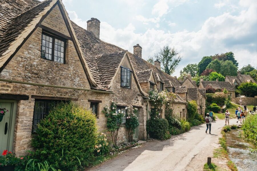 From London: Small Group Cotswolds Villages Tour - Burford: The Market-Town Feel and a Longer Walking Time