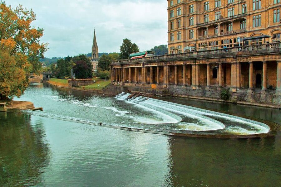From London: Stonehenge and Bath Full-Day Tour - Should you book this London day trip to Stonehenge and Bath?