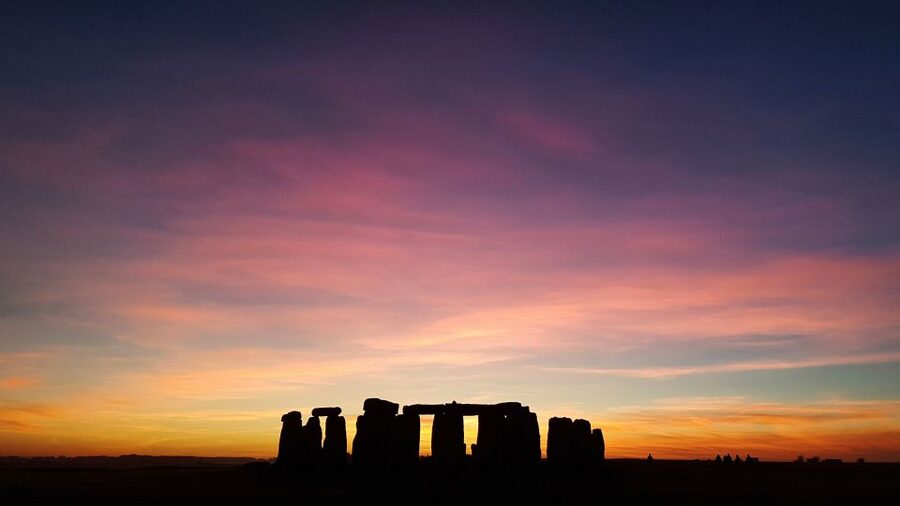 From London: Stonehenge Inner Circle and Windsor Day Trip - Should you book the Stonehenge Inner Circle and Windsor day trip?