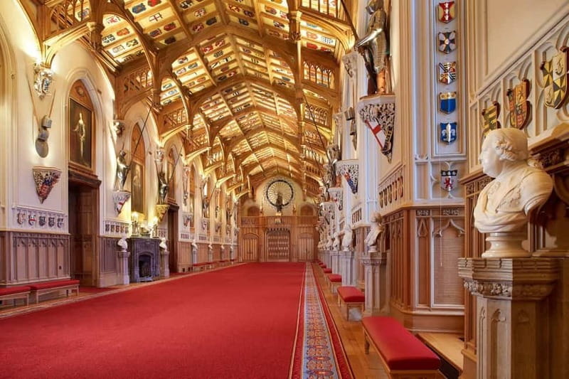 From London: Stonehenge & Windsor Castle Tour with Tickets - Getting on board at Earls Court, and why it matters