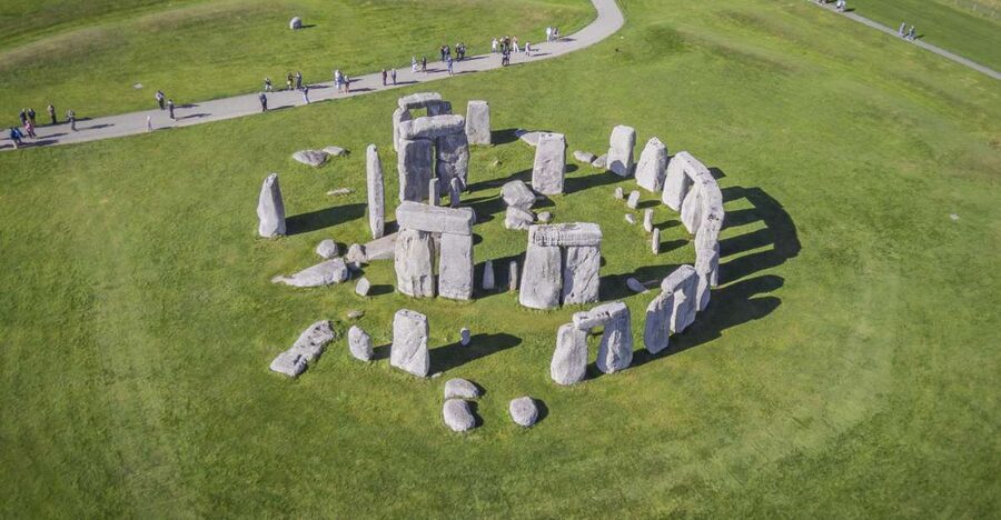 From London: Windsor Castle and Stonehenge Day Trip - Is this the right day trip for you?