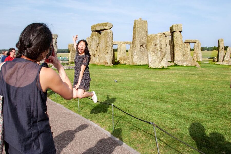 From London: Windsor Castle, Bath, and Stonehenge Day Trip - Timing at Windsor: how to avoid the most common day-trip squeeze