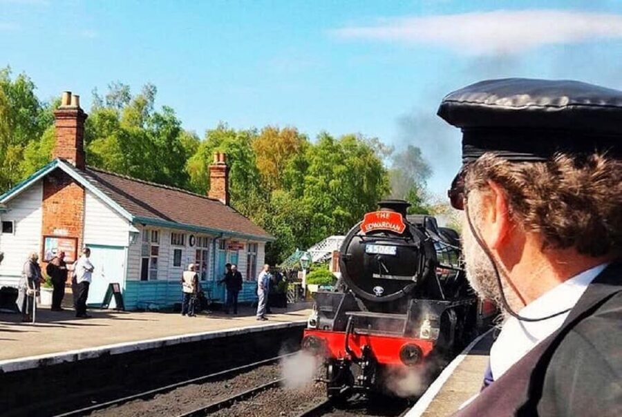 From York: Moors, Whitby, and the Yorkshire Steam Railway - Whitby: your two and a half hours, your rules