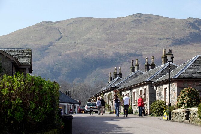 Full-Day Highland Lochs Glens and Castles Tour from Edinburgh - Stirling Castle views from the road, and why you get that framing first