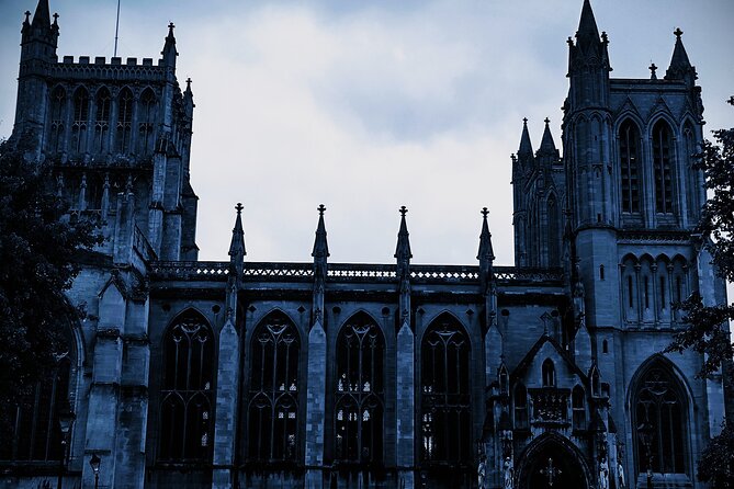 Fully guided Bristol Ghost Tours - The Cast: What the In-Character Guides Do Well