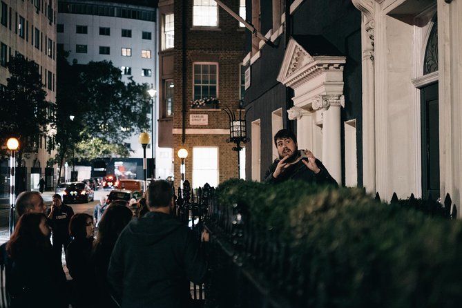Ghost, Ghouls and Gallows Tour : Guided Tour with Boat Ride - St James’s Palace Stories and the End at Tower Hill