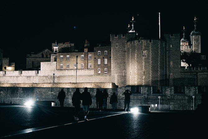 Ghost, Ghouls and Gallows Tour : Guided Tour with Boat Ride - Royal Parks After Dark: Walking the Spooky Path