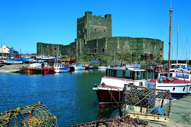 Giant's Causeway and Belfast City Murals Tour inc Game of Thrones Dark Hedges - A Port-Friendly 6-Hour Day Outside Belfast
