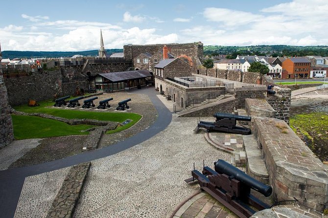 Giant’s Causeway and Titanic Experience from Belfast Port - What to bring so the long day feels manageable
