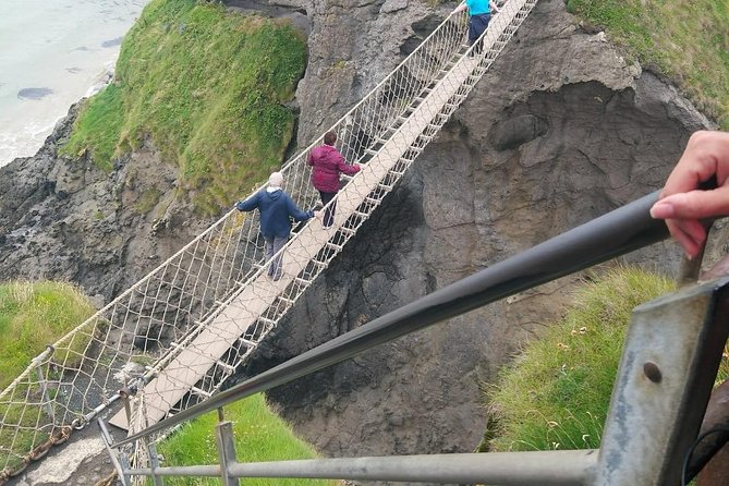 Giant's Causeway Full Day Tour from Belfast - Comfort and Practicalities: WiFi, Mobile Tickets, Group Size, and Time Management