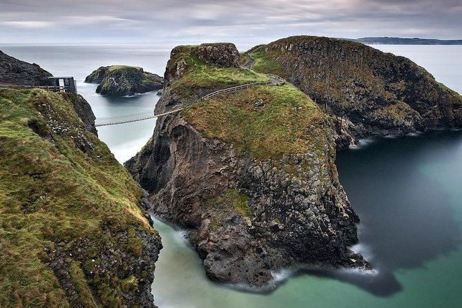 Giant's Causeway Tour from Belfast - Luxury Bus + Castles Tour - The Bus Driver and Guide Factor: When the Stories Land