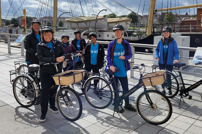 Glasgow Highlights Bike or Ebike Tour - University of Glasgow cloisters: the one “walk-in” moment you’ll remember