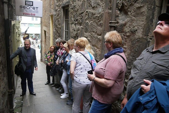 Guided Edinburgh Private Walking Tour - New Town and Georgian streets: the contrast that makes Edinburgh feel bigger