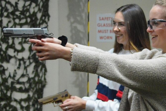 Gun Range Shooting Experience in Newton Abbot - 20 meter air rifle: learning to aim with real coaching