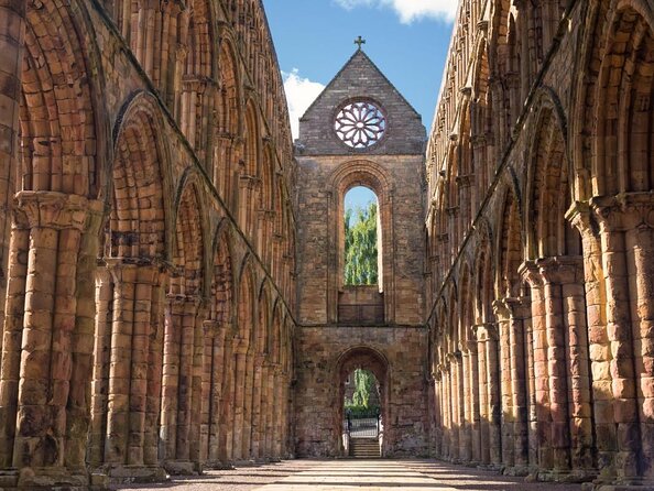 Hadrian's Wall & The Borders Tour from Edinburgh Incl. Admission - Carter Bar: Border Crossing Feel With Cheviot Hills Views