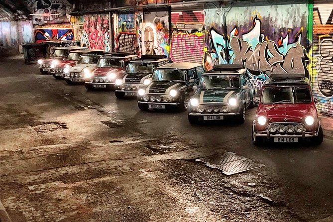 Half Day Tour in a classic Mini Cooper - The government district and London’s historical core, fast and focused