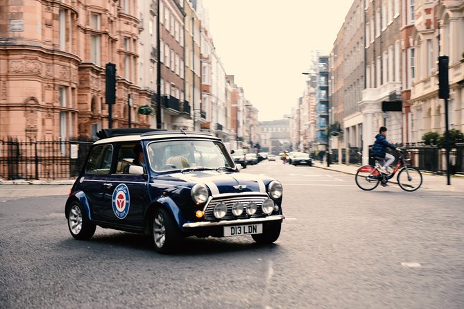 Half Day Tour in a classic Mini Cooper - Borough Market for a coffee and a food-lovers reset