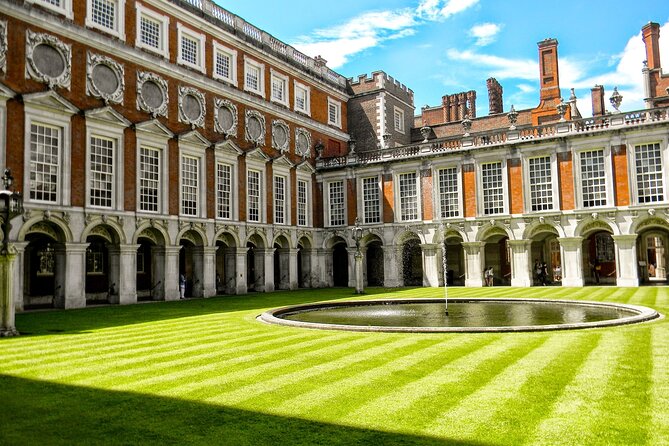 Hampton Court Guided Tour. Full day Access & High Tea - Final Call: Should You Book Hampton Court With High Tea?