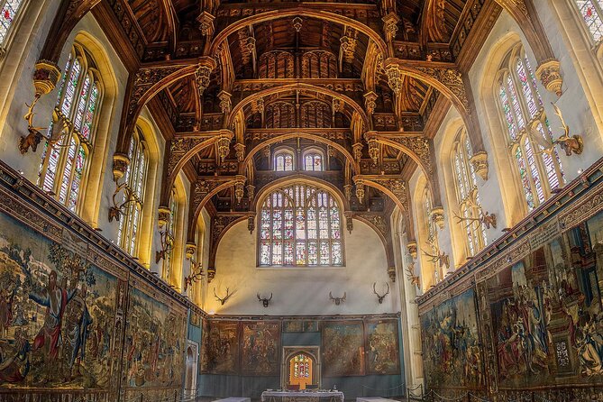 Hampton Court Palace Private Tour - Secrets of Henry VIII - Meeting point, where the tour ends, and getting there