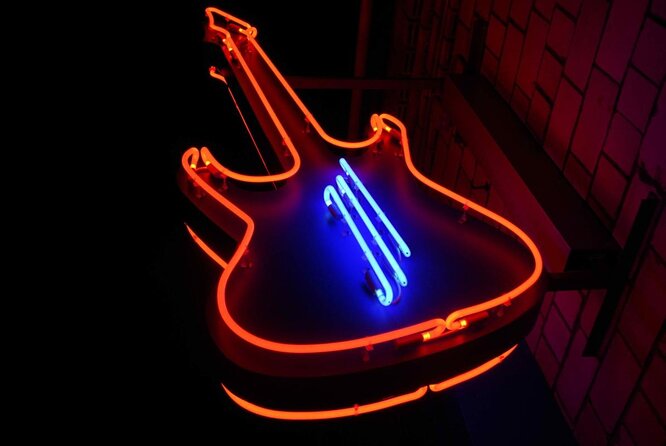 Hard Rock Cafe London Old Park Lane with Set Menu for Lunch or Dinner - Key points before you book