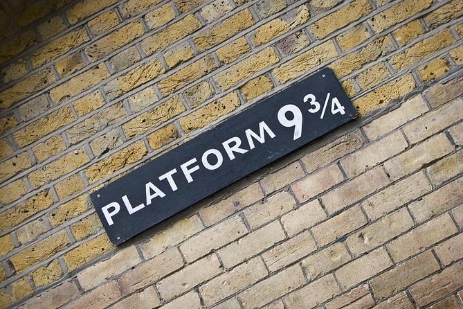 Harry Potter Film Locations Guided Walking Tour - Westminster Abbey, Cecil Court, and the Diagon Alley feeling