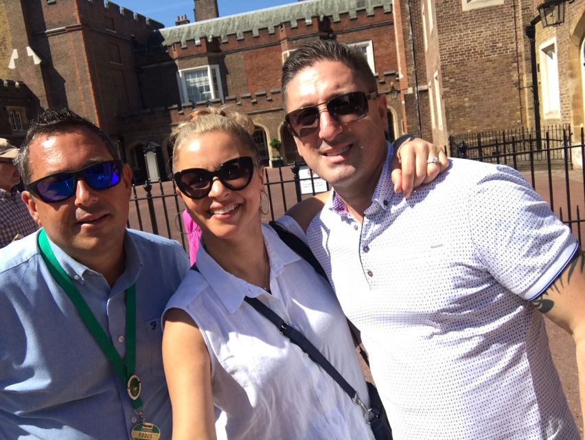 Harry Potter film locations Tour in London - A Black Taxi Makes the Potter Hunt Easier