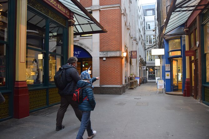 Harry Potter London Small Group Walking Tour - Borough Market and the Triple-Decker Bus Drop-Off