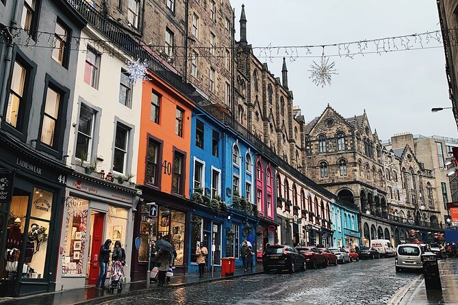 Harry Potter Tour & Edinburgh Castle Visit - Victoria Street and Diagon Alley energy you can actually see