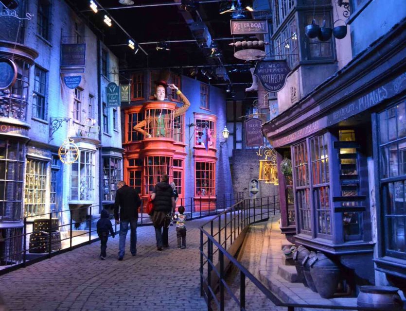 Harry Potter: Warner Bros. Studio Tour from King's Cross - Bus comforts, sound effects, and allergy notes that matter