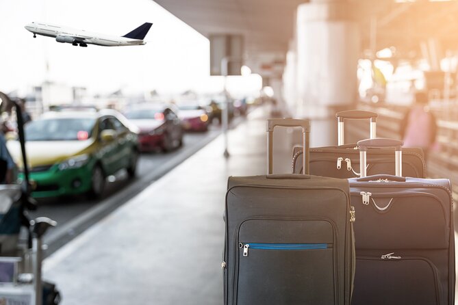Heathrow Airport Taxi - Private Transfer to/from London - Pickup Timing at Heathrow: Flight Tracking and the Waiting Window