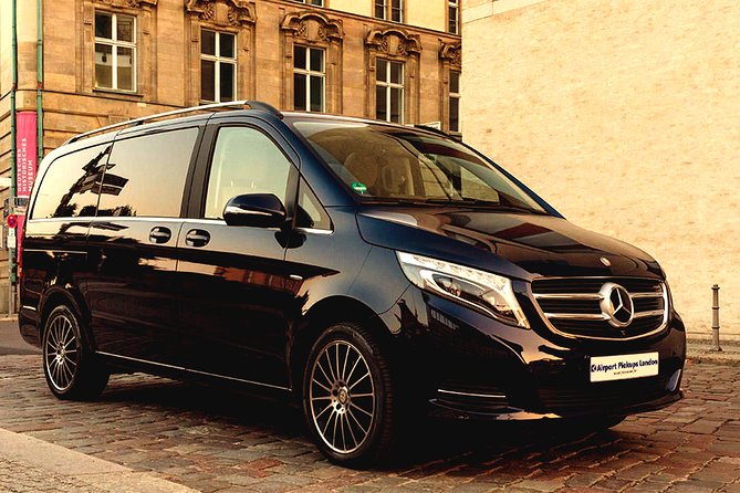 Heathrow Airport to Central London Private Transfers - The Drive Into Central London, With Real-Time Help From Your Driver