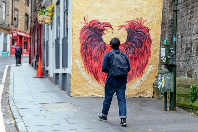 Highlights & Hidden Gems With Locals: Best of Edinburgh Private Tour - The included drink, and how to turn it into a mini food plan