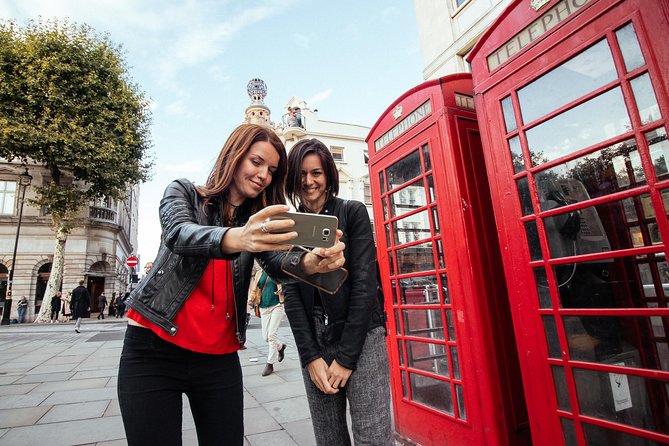 Highlights & Hidden Gems With Locals: Best of London Private Tour - Private pacing: how a local guide makes London feel easy