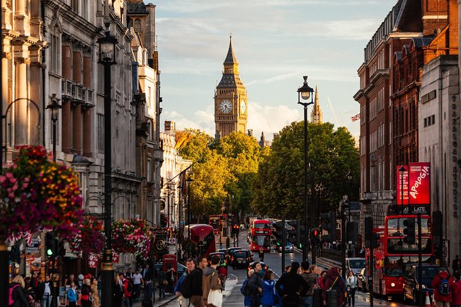 Highlights & Hidden Gems With Locals: Best of London Private Tour - Price and value: when $159.64 per person makes sense