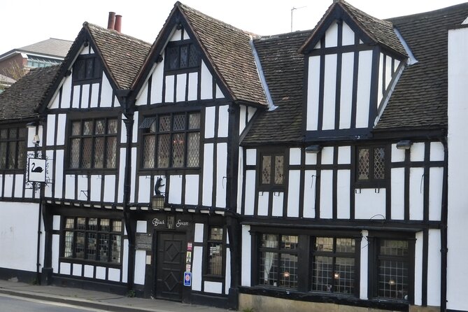 Historical Pub Walking Tour in York - Old White Swan: The Optional Interior Peek