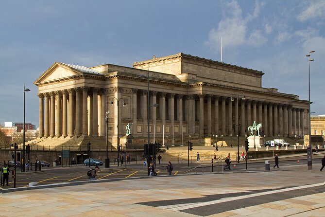 History Guided Tour of Liverpool and the Beatles - Why this Liverpool Beatles walk is a smart first choice