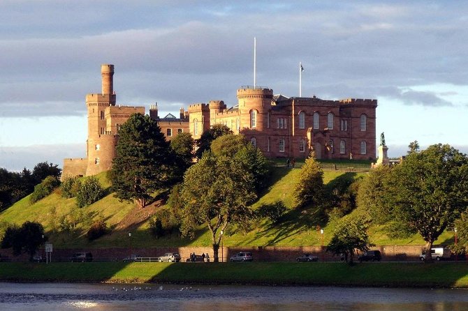 INVERGORDON PORT Tour of Culloden, Cairns & Cawdor Castle - Culloden Battlefield: one hour that explains why April 1746 matters