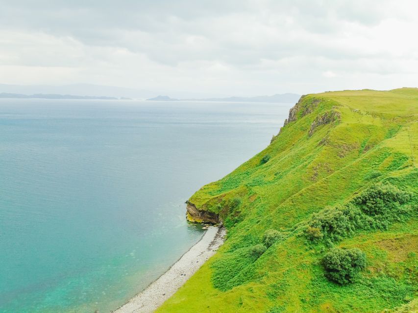 Inverness: Isle of Skye and Eilean Donan Castle Day Trip - Sligachan, Kilt Rock, and the Skye Icon Loop