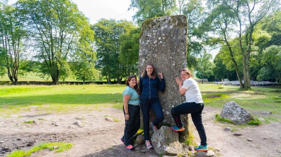 Inverness: Loch Ness, Outlander & Whisky Distillery - Beauly Priory and lunch time: where the day actually breathes