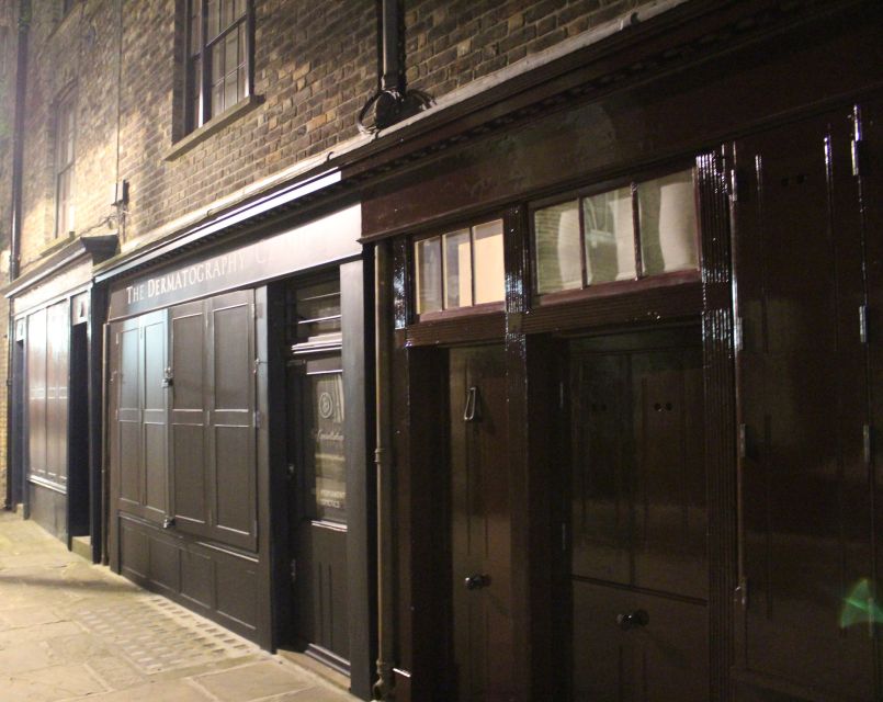Jack The Ripper Tour in London's East End - Meet the Guides, From Ian to Eva
