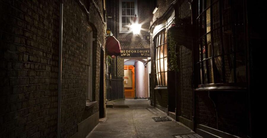 Jack The Ripper Tour in London's East End - Who This Tour Fits Best, and Who Might Skip It