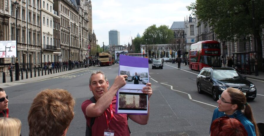 James Bond Shooting Locations 2-Hour Walking Tour of London - Trafalgar Square and the National Gallery zone: Bond in the heart of public London