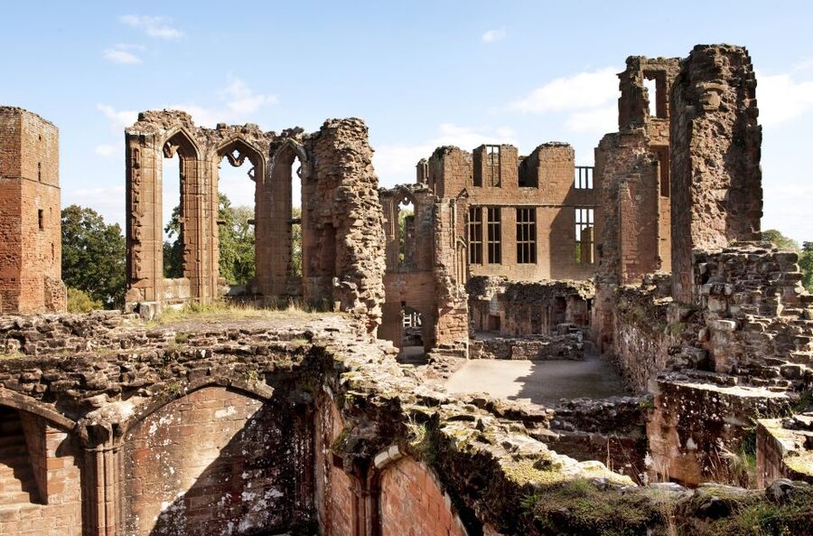 Kenilworth Castle and Elizabethan Garden Entry Ticket - Price and family ticket value: is $19 a good deal?