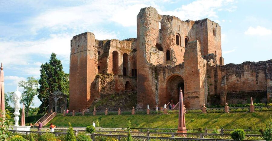 Kenilworth Castle and Elizabethan Garden Entry Ticket - Who should book Kenilworth Castle and Elizabethan Garden?