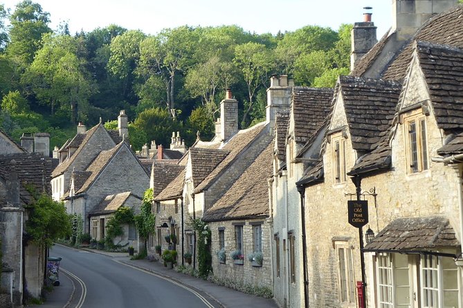 Lacock and Castle Combe - Afternoon Private Tour - Lacock: filming streets, a guided walk that makes the scenes click