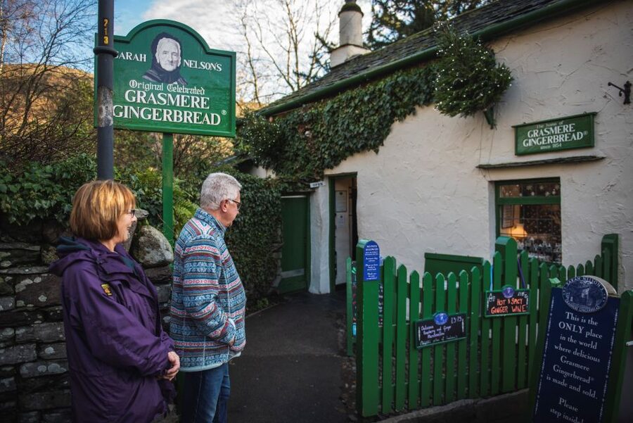 Lake District: Six Lakes Morning Tour from Windermere - Thirlmere: a scenic drive that turns into a story about the water